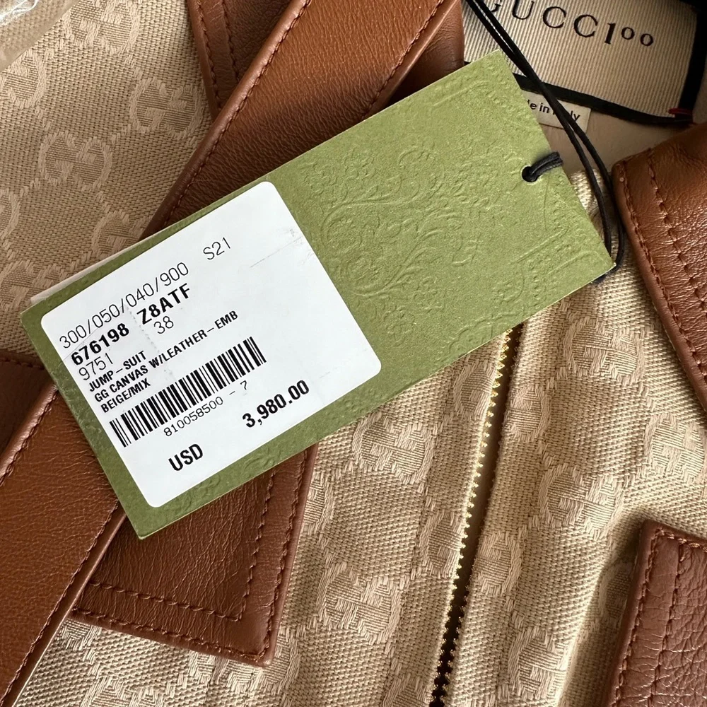 NWT Gucci 100 Romper GG print Size 38. Music is Mine Gucci Seats Reclined. - Picture 5 of 11